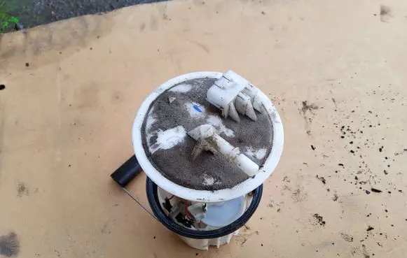 Nissan Almera N16 Fuel injection high pressure pump