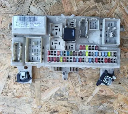 Ford Focus Comfort/convenience module 4M5T14A073AG