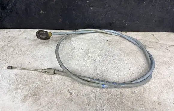Mercedes-Benz C W204 Handbrake/parking brake wiring cable A2044201485