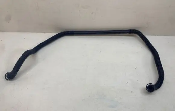 Audi A4 S4 B8 8K Breather hose/pipe 06E133817A