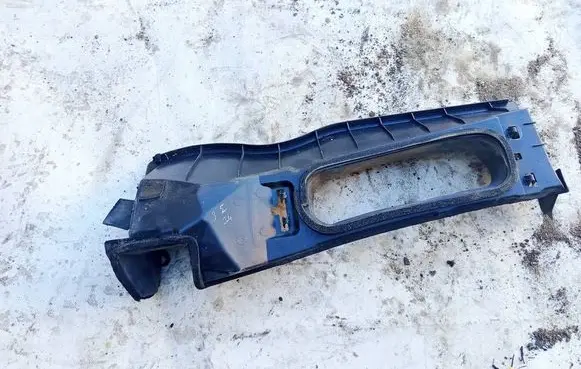 Toyota RAV 4 (XA30) Air intake duct part 5582742010