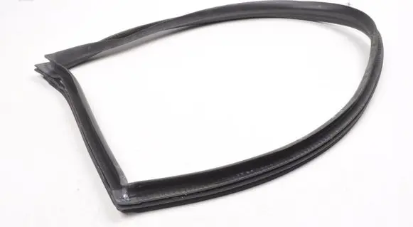 Porsche 911 Rubber seal front door window/glass 996543325