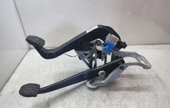 Jaguar XF X260 Pedal assembly GX732450BC