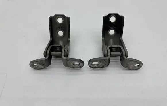 KIA Sorento Front door hinge set 