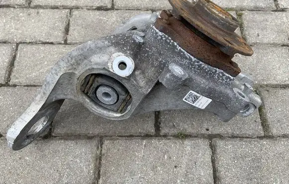 Audi A4 S4 B8 8K Rear wheel hub 8K0505432AH 8K0505436AA