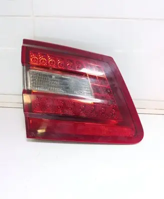 Mercedes-Benz E W212 Tailgate rear/tail lights