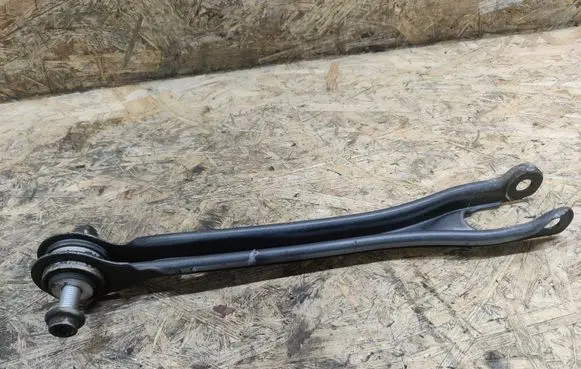 Mercedes-Benz C AMG W205 Rear traction arm rod A2043521205