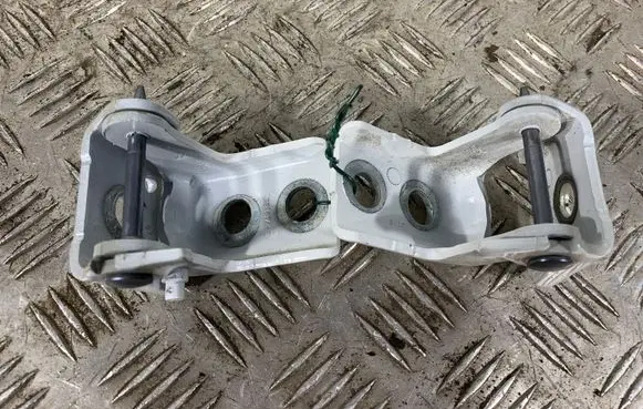 Opel Grandland X Rear door hinge set 23818S2