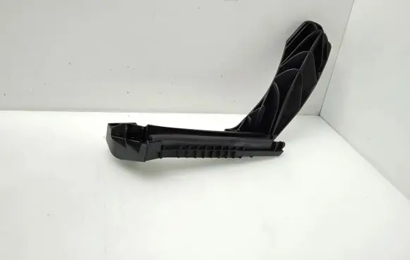Peugeot 2008 I Rear door windshield rail 9673361280