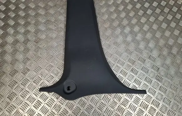 (B) pillar trim (bottom)
