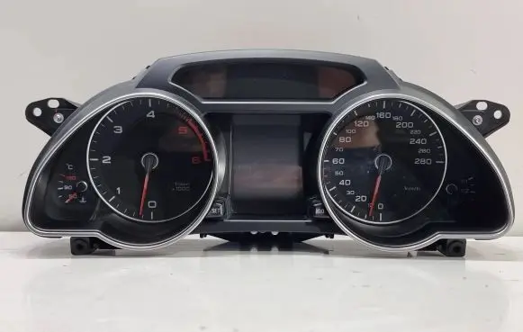 Audi A5 Sportback 8TA Speedometer (instrument cluster) 8T0920932N