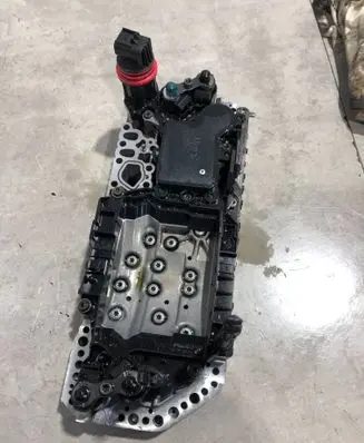 Mercedes-Benz A W169 Transmission gearbox valve body A1693700706