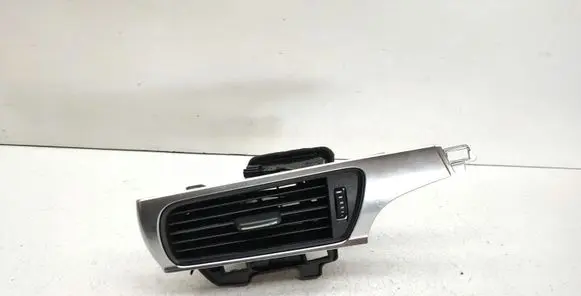Audi A6 S6 C7 4G Dashboard side air vent grill/cover trim 4G2820902