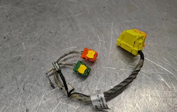 Audi A3 S3 8P Airbag squib ring wiring 8P0971589K
