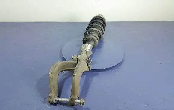 Volvo S90, V90 Front shock absorber/damper 31658002