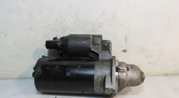 Audi A6 S6 C6 4F Starter motor 000109258