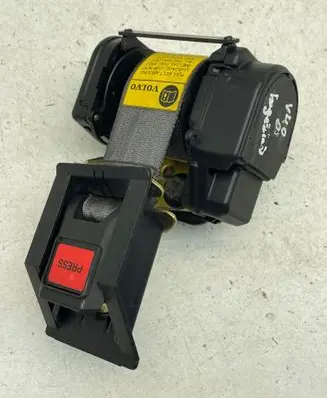 Volvo S40, V40 Middle seatbelt (rear) 570184000J 010316