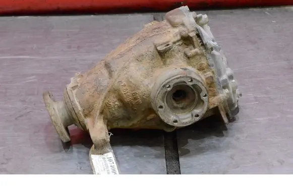 BMW 1 E81 E87 Rear differential 7542091