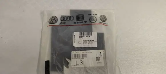 Audi Q5 SQ5 ACC Distronic radar sensor grill/trim 80A807837A