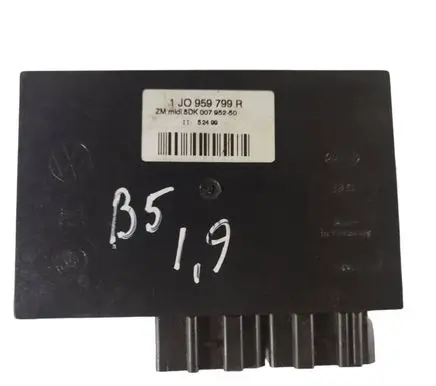 Audi A4 S4 B5 8D Comfort/convenience module 1J0959799R 5DK00795250