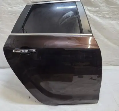 Opel Astra J Rear door
