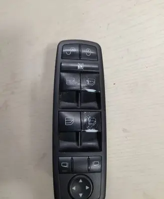 Mercedes-Benz A W169 Electric window control switch A1698206610 03728260