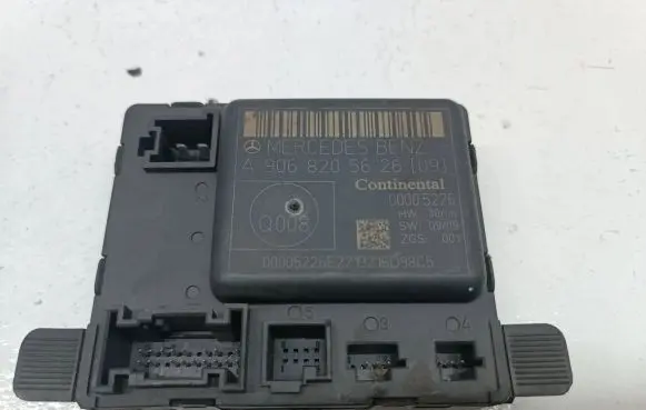 Mercedes-Benz Sprinter W906 Door control unit/module A9068205626 00005226 5226E2213216D