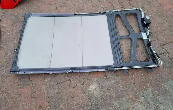 Nissan Qashqai Parcel shelf load cover 1239987766543