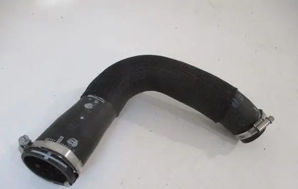 Peugeot 207 Turbo air intake inlet pipe/hose 