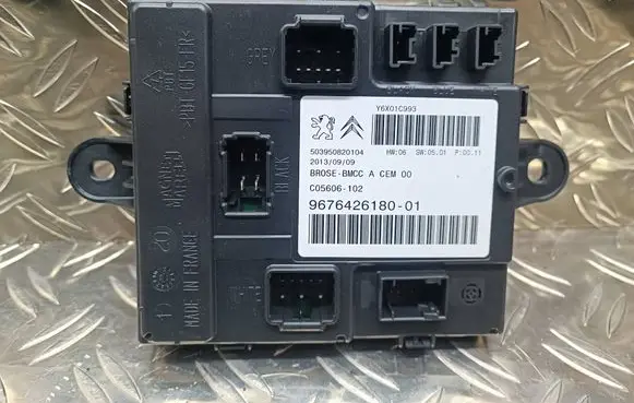Tailgate/trunk control unit/module