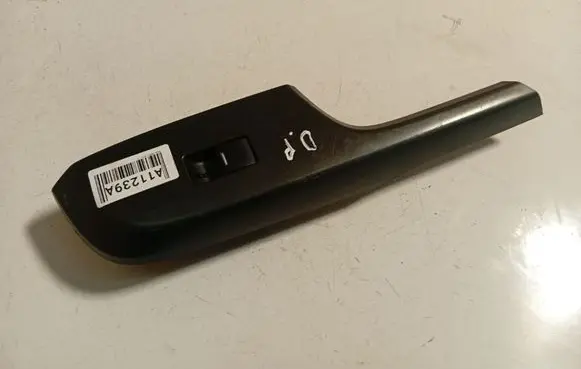 Honda Civic IX Electric window control switch 83540TV1G520GGM