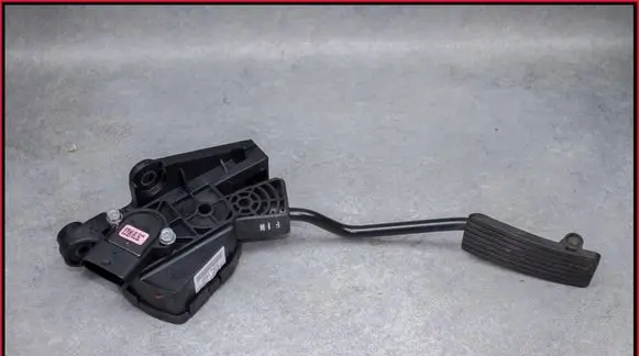 Hyundai ix20 Accelerator throttle pedal FJHD0671P910 D0671P910 327271P900
