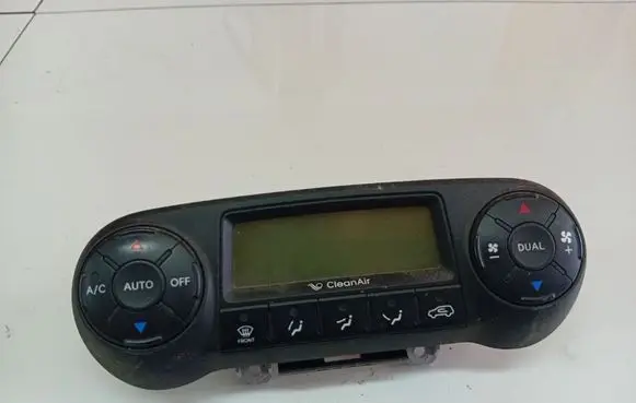 Hyundai ix35 Climate control unit 972502Y301