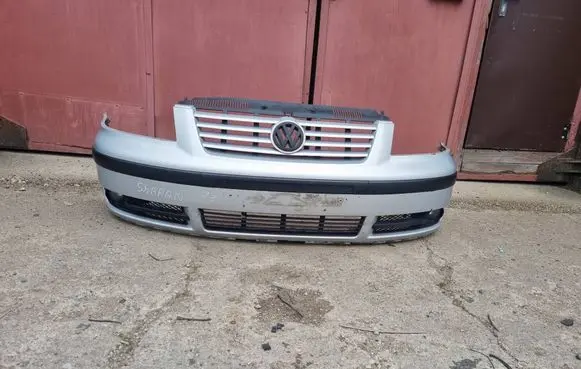 Volkswagen Sharan Front bumper