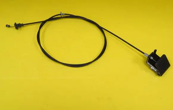 Mazda 5 Engine bonnet/hood lock release cable 