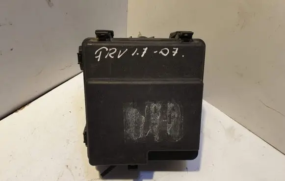 Honda FR-V Fuse module