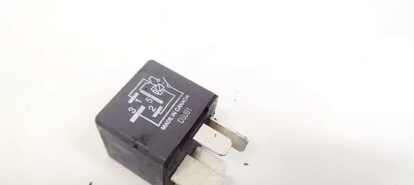 Dodge Journey Other relay 04692139AA