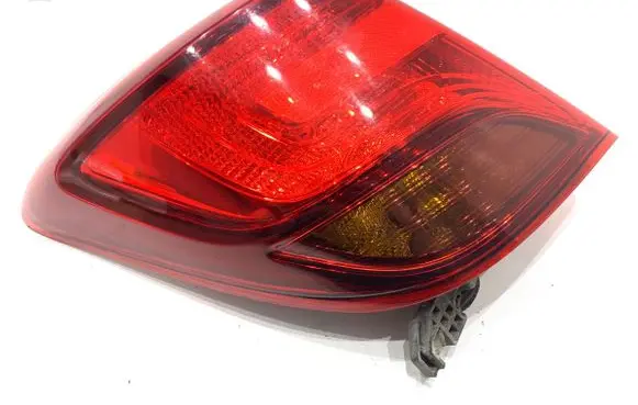 Toyota Yaris Rear/tail lights