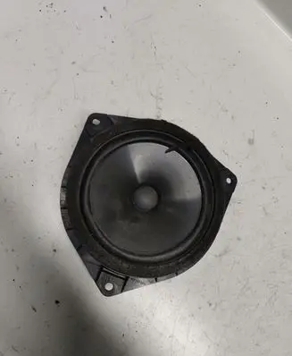Toyota Corolla E120 E130 Front door speaker 8616044120