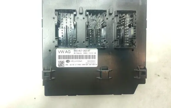 Audi A1 Comfort/convenience module 8X0907063AF 8X0907063