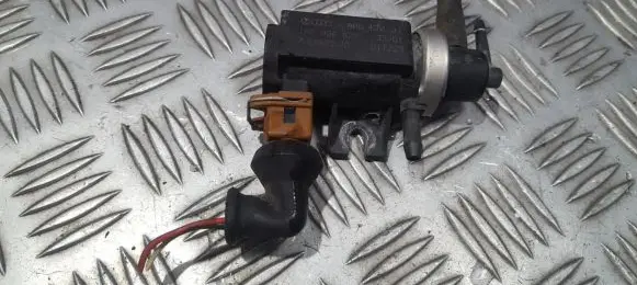Audi A2 Turbo solenoid valve 1H0906627 7.21903.20