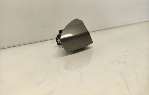 Mercedes-Benz A W176 Front door handle cover A2047600420