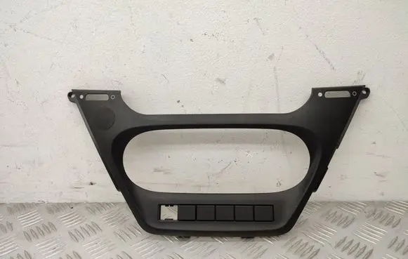 Iveco Daily 6th gen Panel trim 5801592799