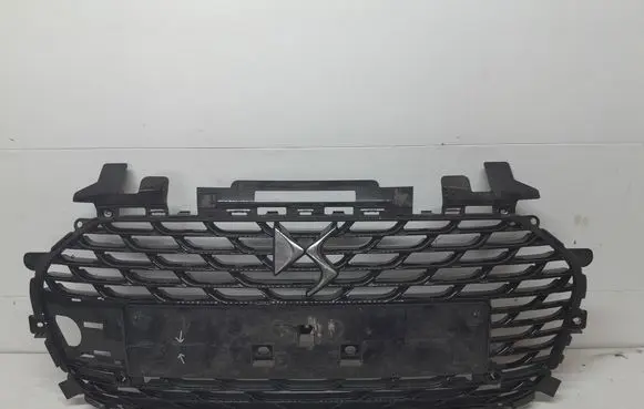 Citroen DS3 Front bumper upper radiator grill 1417000608