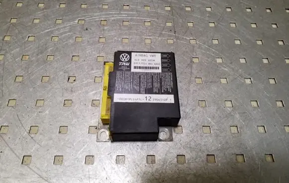 Volkswagen PASSAT B6 Airbag control unit/module 3C0909605M