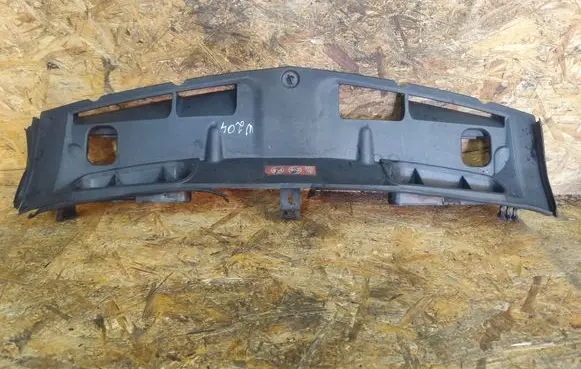 Top upper radiator support slam panel