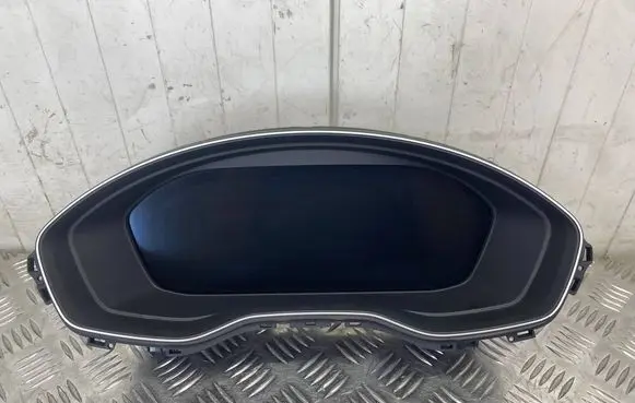 Audi A5 Speedometer (instrument cluster) 8W5920790P 0263760008