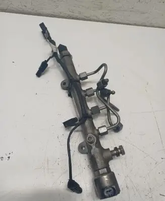 Mercedes-Benz E A207 Fuel main line pipe A6510700495