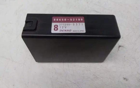 Toyota Yaris Other control units/modules 8865052180