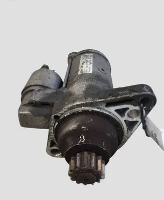 Volkswagen Golf VI Starter motor 02Z911024A 220212